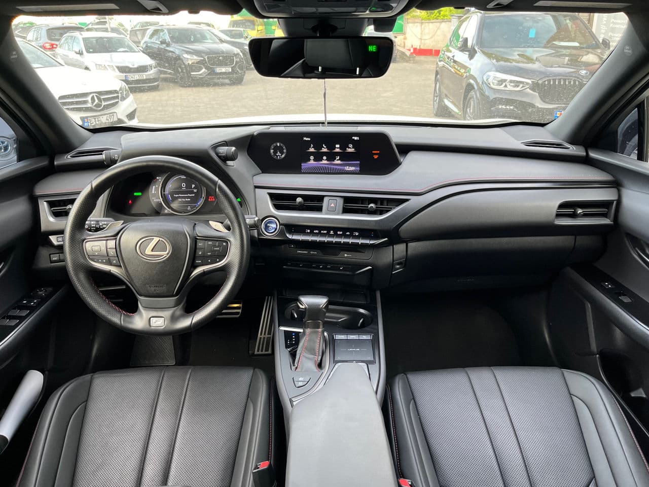 Lexus UX 250h 2020 — Миниатюра 10
