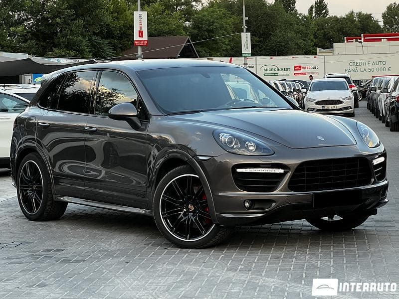 2014 Porsche Cayenne GTS — Miniatură 4