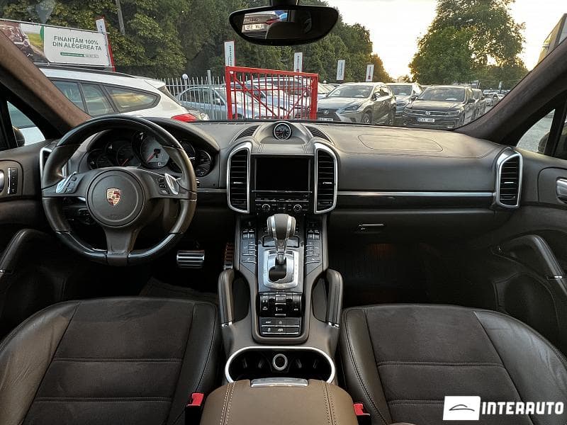 2014 Porsche Cayenne GTS — Miniatură 16