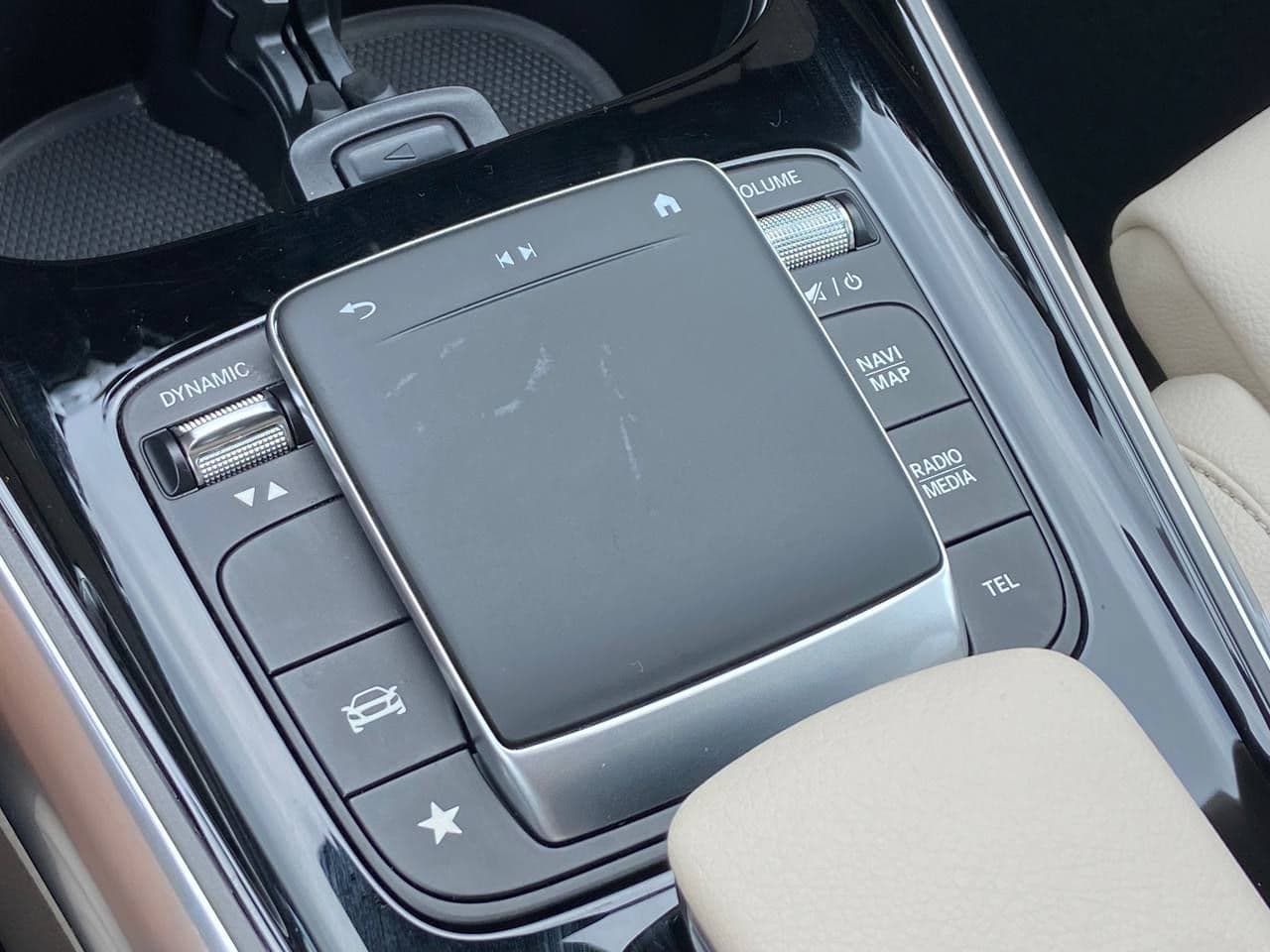 2020 Mercedes GLA 250 — Miniatură 16