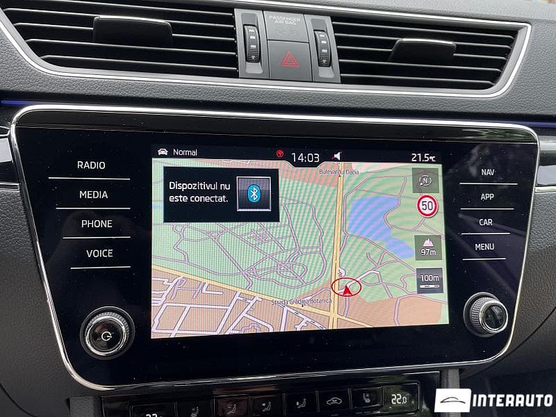 2019 Skoda Superb — Miniatură 10