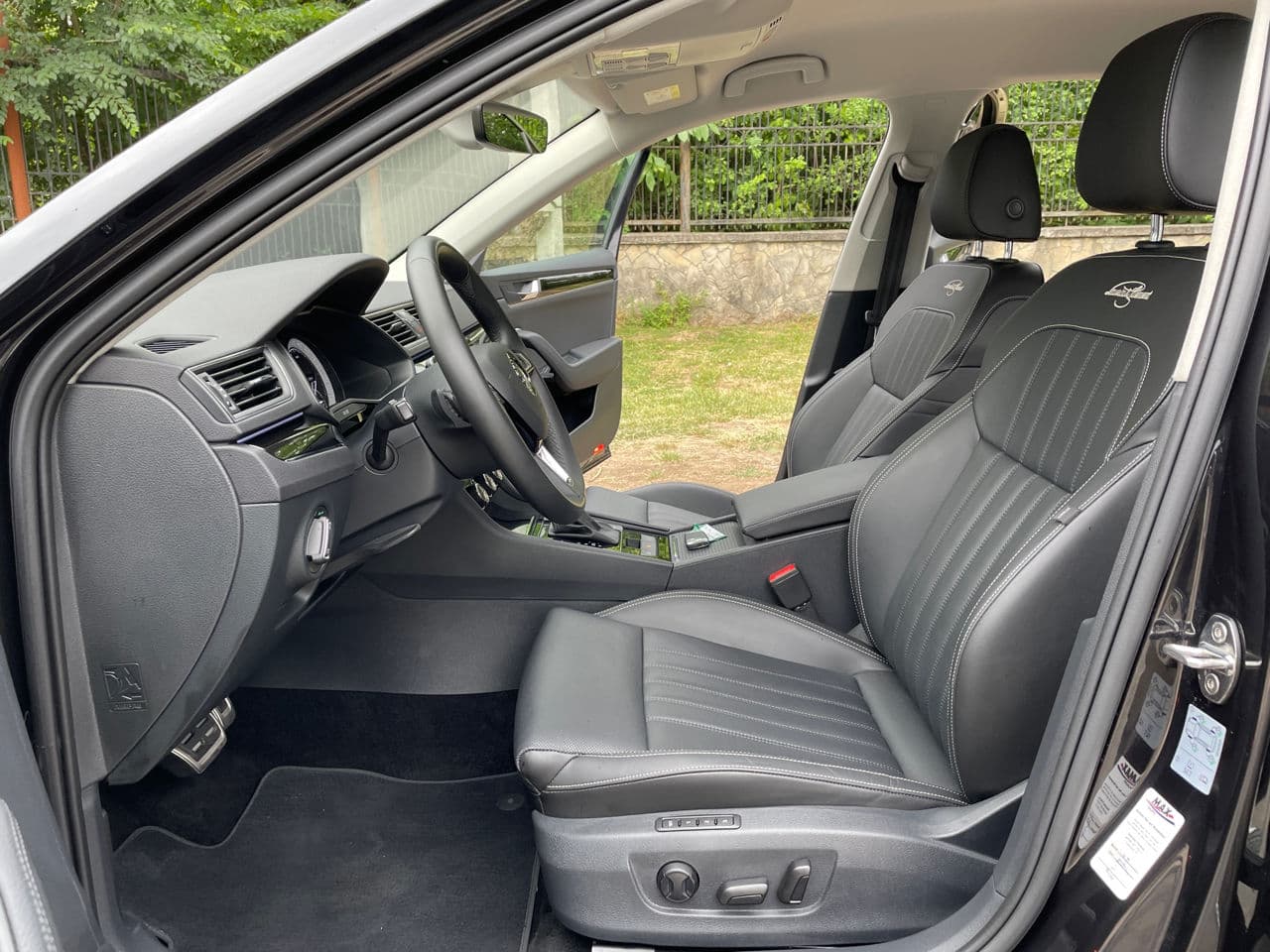 2019 Skoda Superb — Miniatură 5