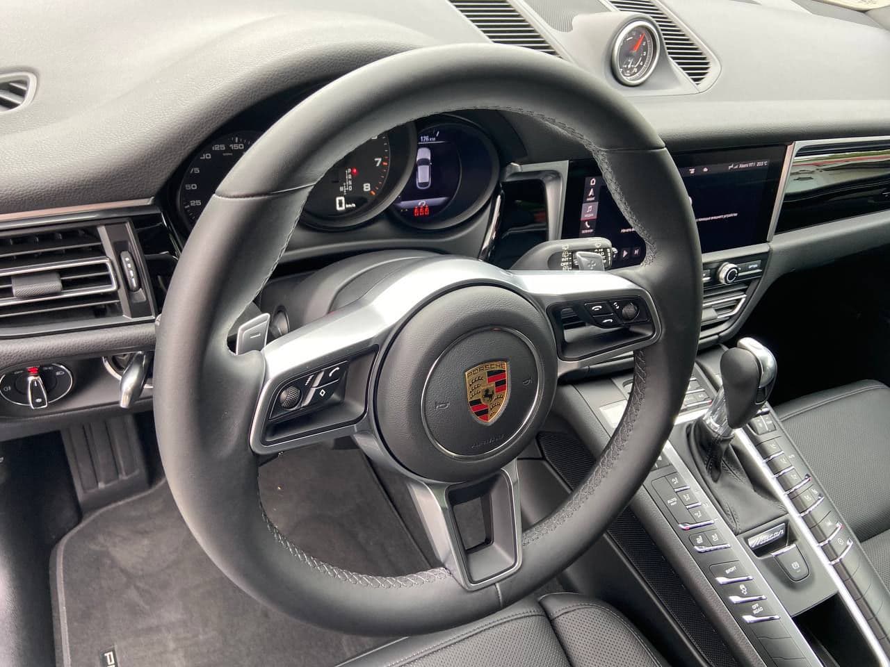 2021 Porsche Macan — Miniatură 10