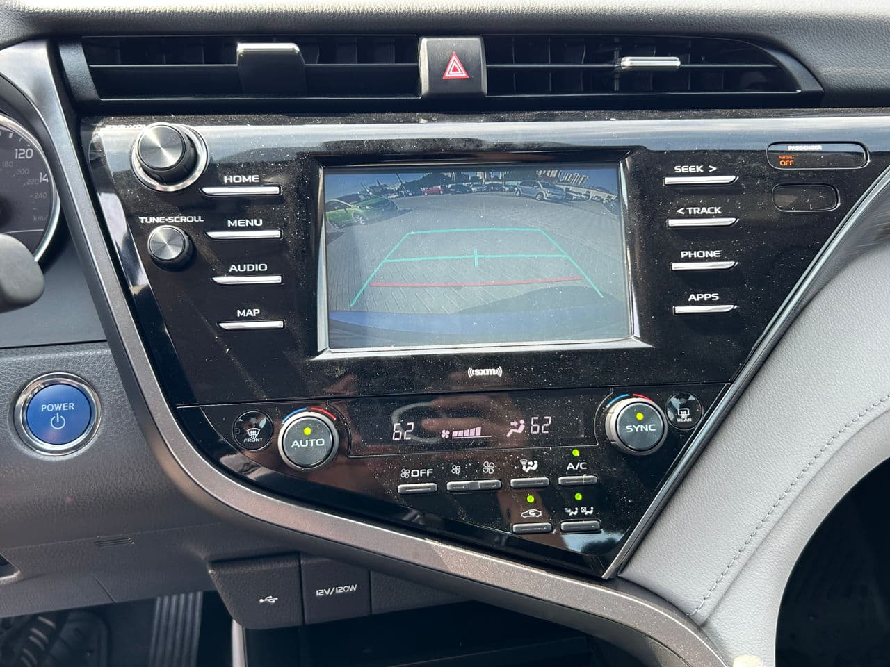 2020 Toyota Camry — Miniatură 13
