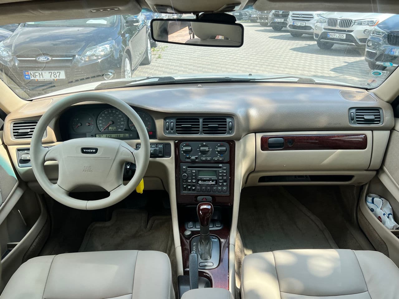2000 Volvo V 70 — Miniatură 6