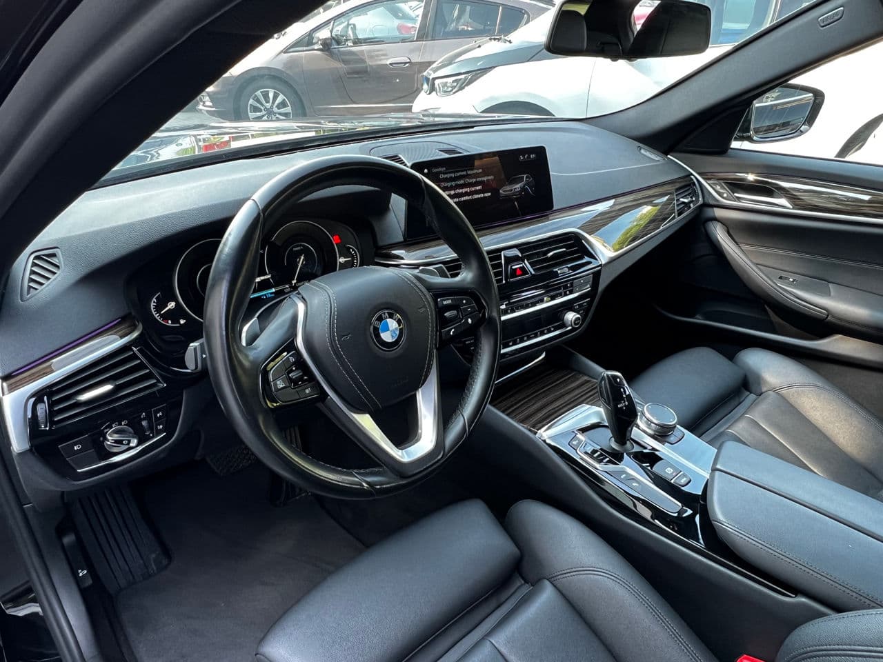 BMW 530e 2018 — Миниатюра 6