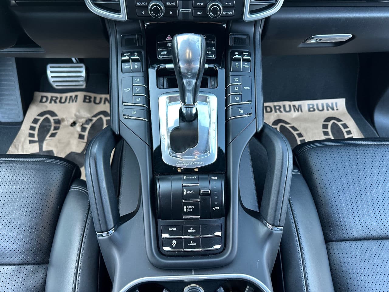 2015 Porsche Cayenne S Hybrid — Miniatură 15