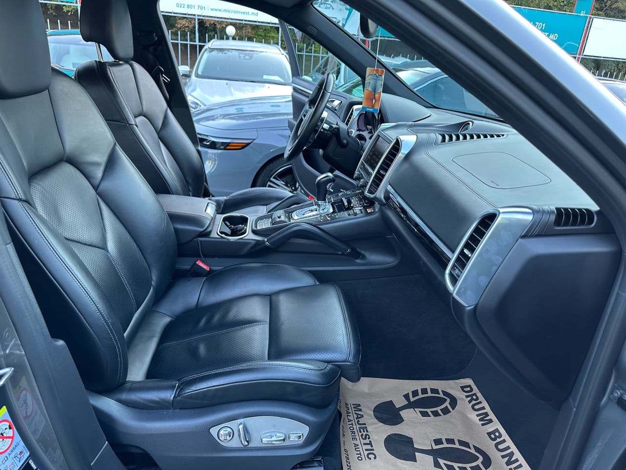2015 Porsche Cayenne S Hybrid — Miniatură 6