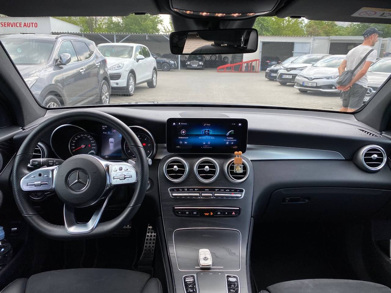 Mercedes GLC 220d 2020 — Миниатюра 11