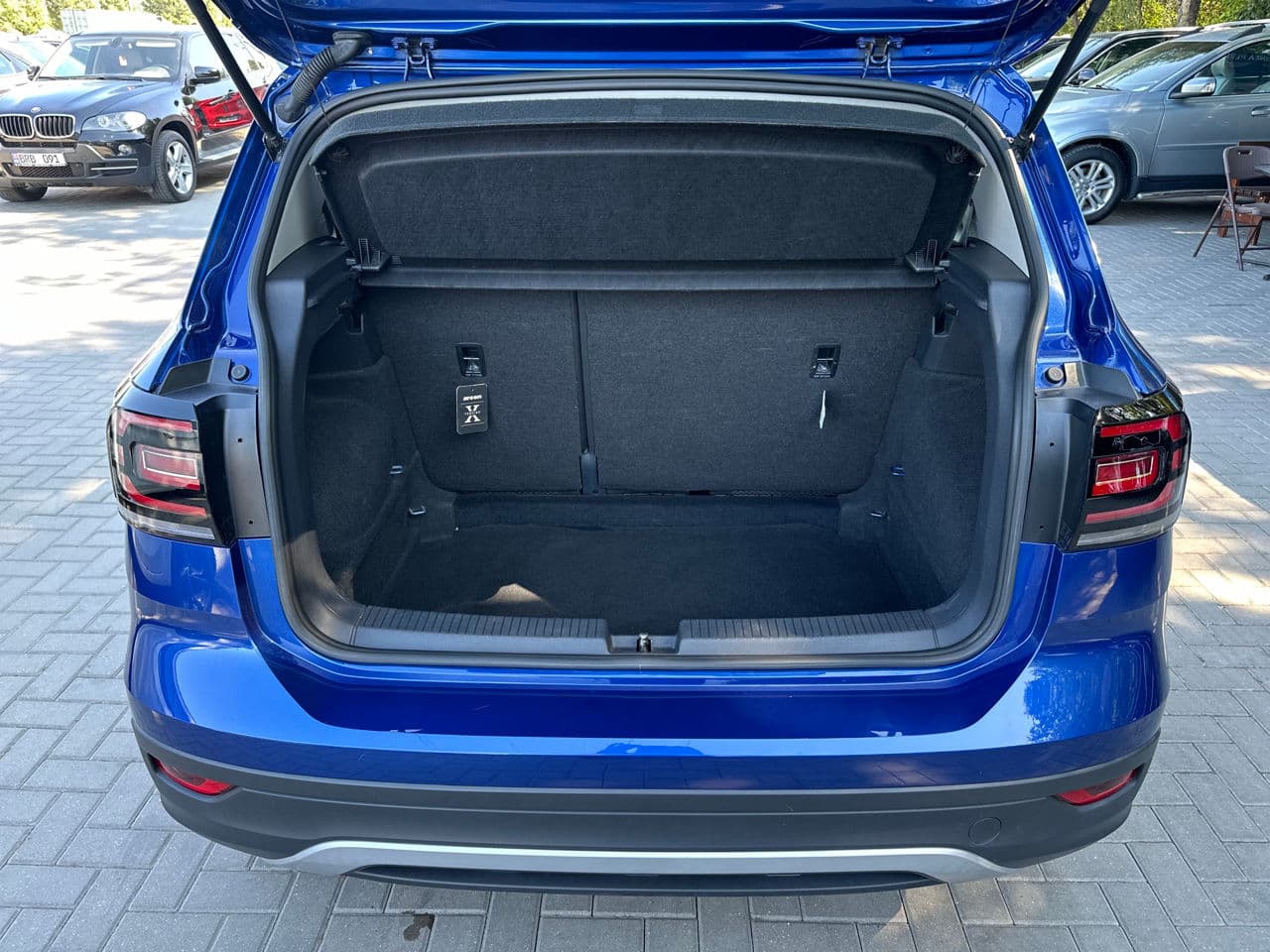 2019 Volkswagen T-Cross — Miniatură 5