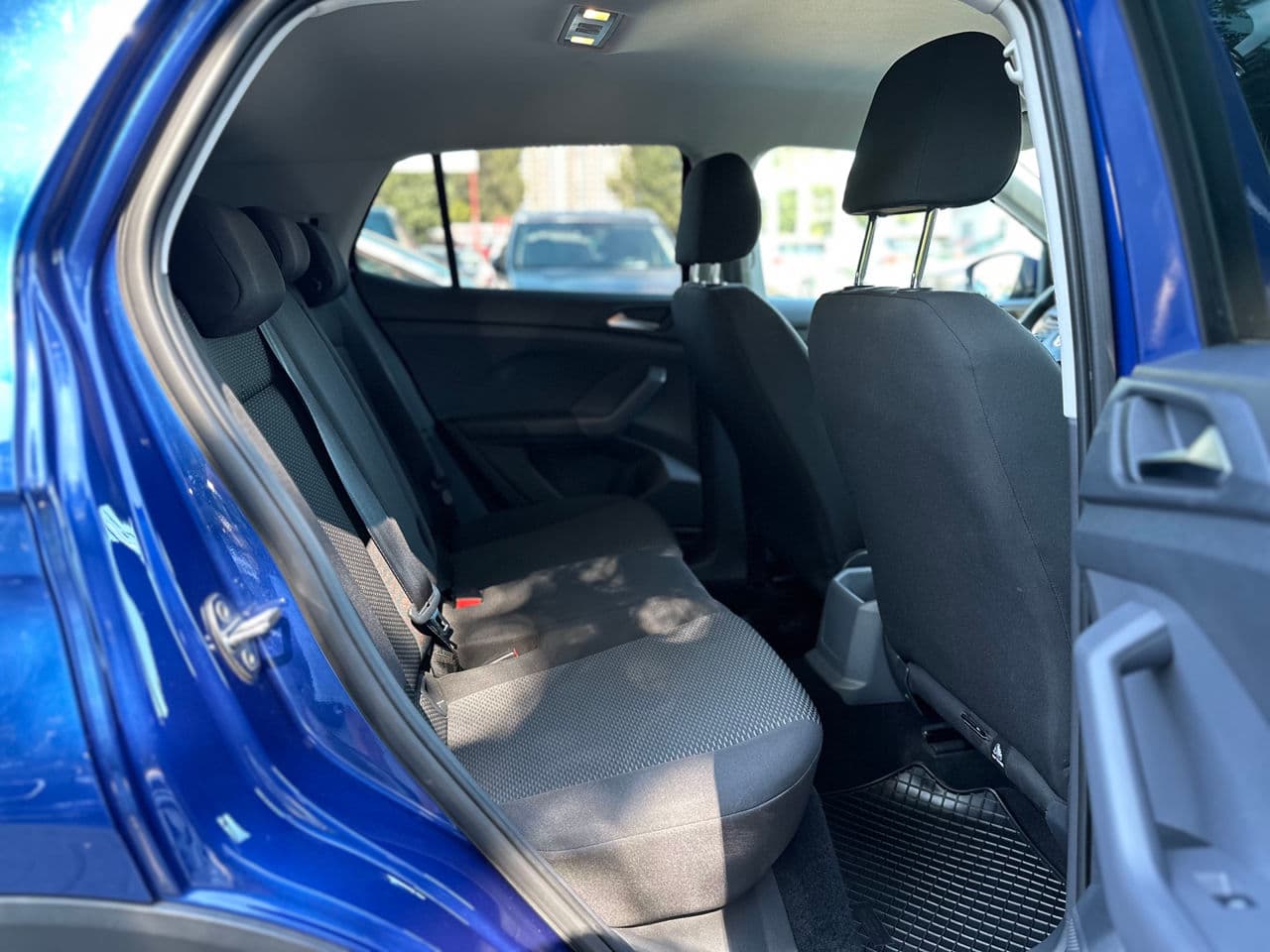 2019 Volkswagen T-Cross — Miniatură 19