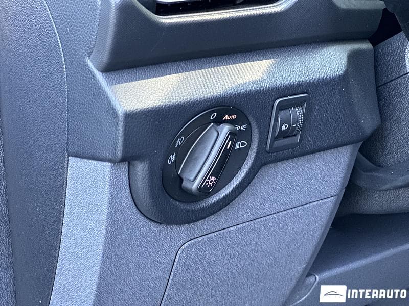 2019 Volkswagen T-Cross — Miniatură 10