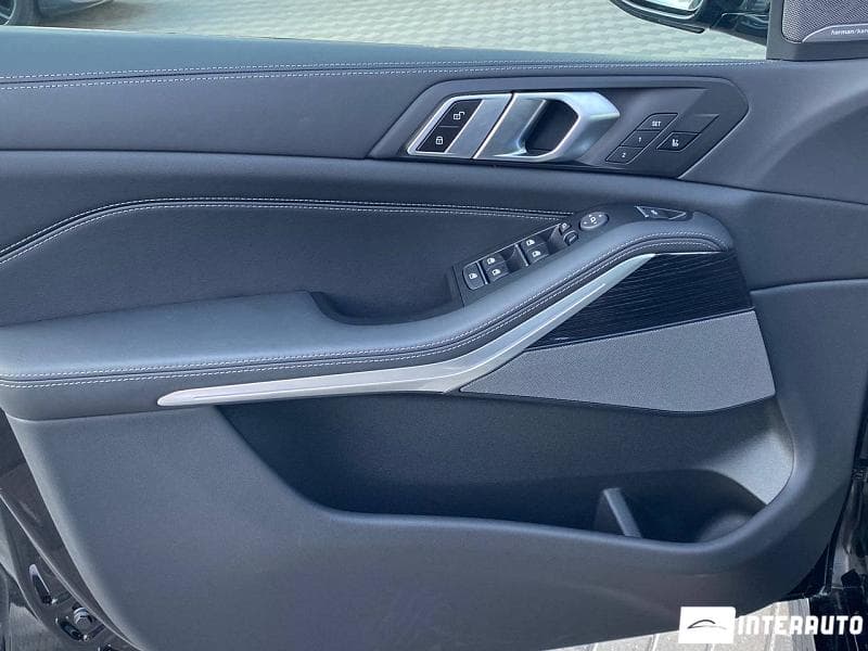 2023 BMW X5 3.0D — Miniatură 18