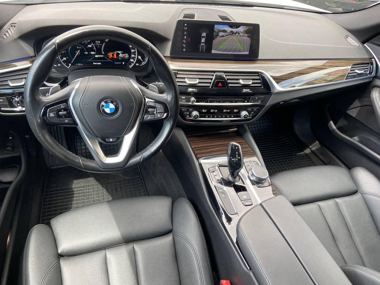 2018 BMW 530e — Miniatură 9