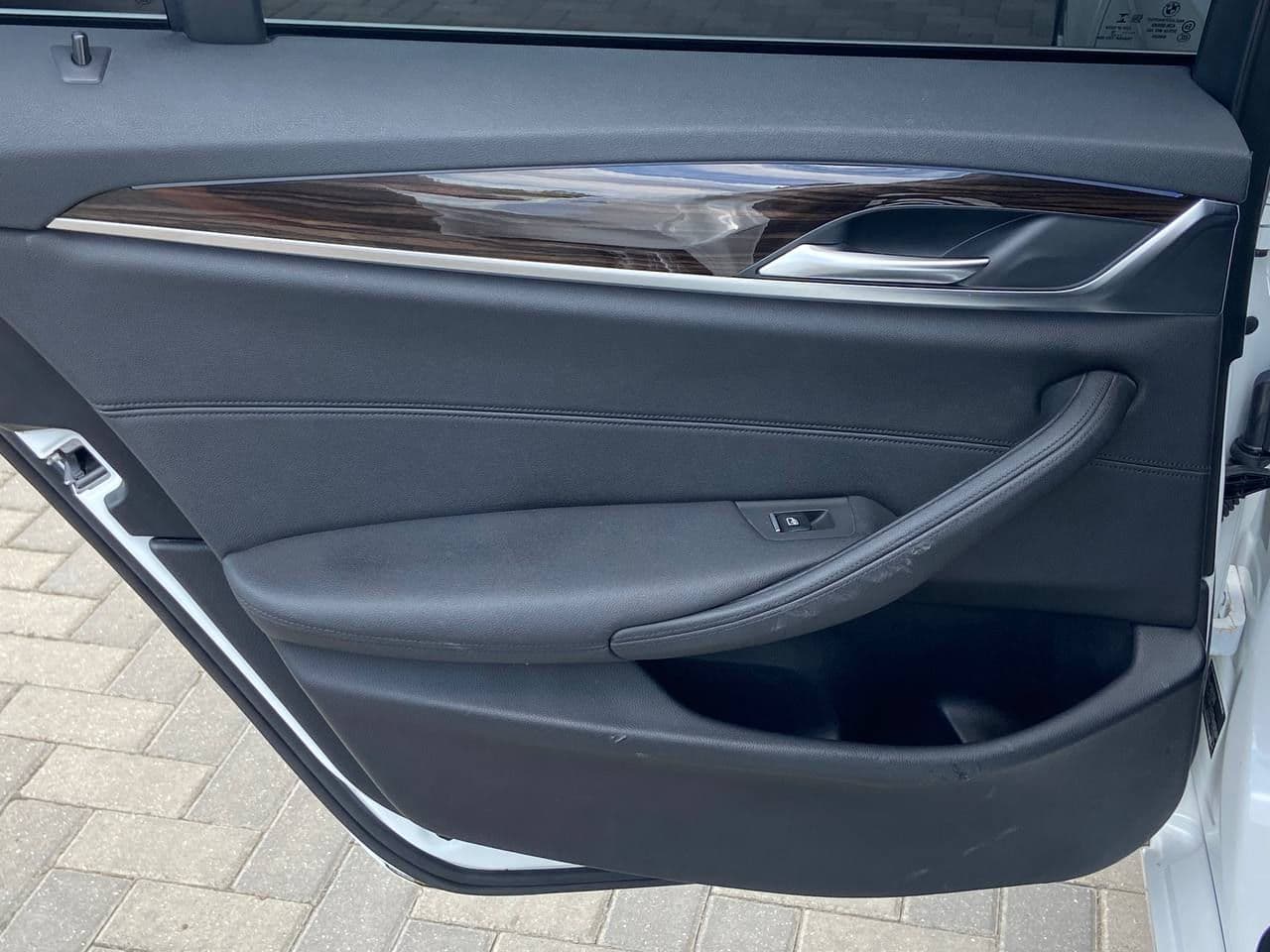 2018 BMW 530e — Miniatură 19