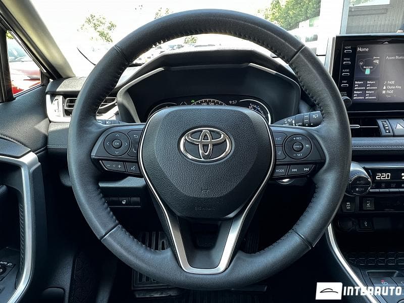 Toyota Rav-4 2021 — Миниатюра 10