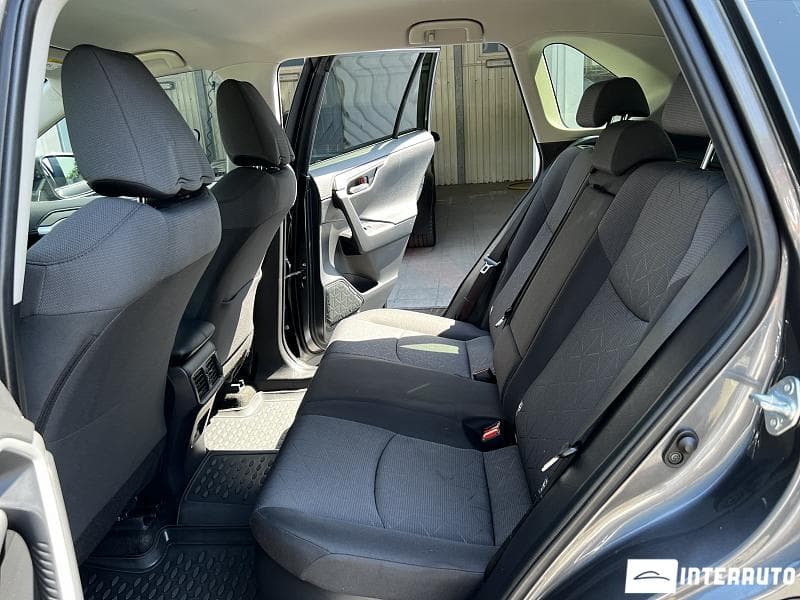 Toyota Rav-4 2021 — Миниатюра 17