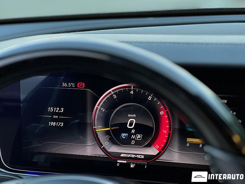 2016 Mercedes E 220 — Miniatură 22