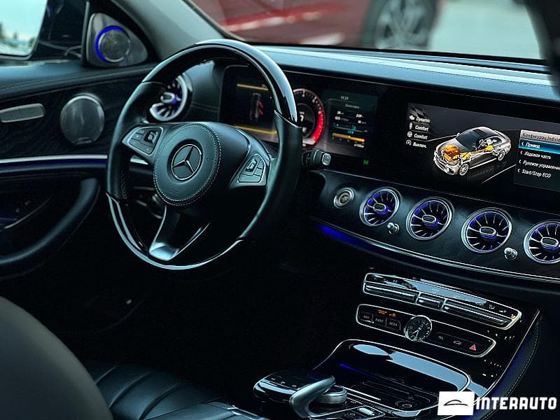 2016 Mercedes E 220 — Miniatură 14