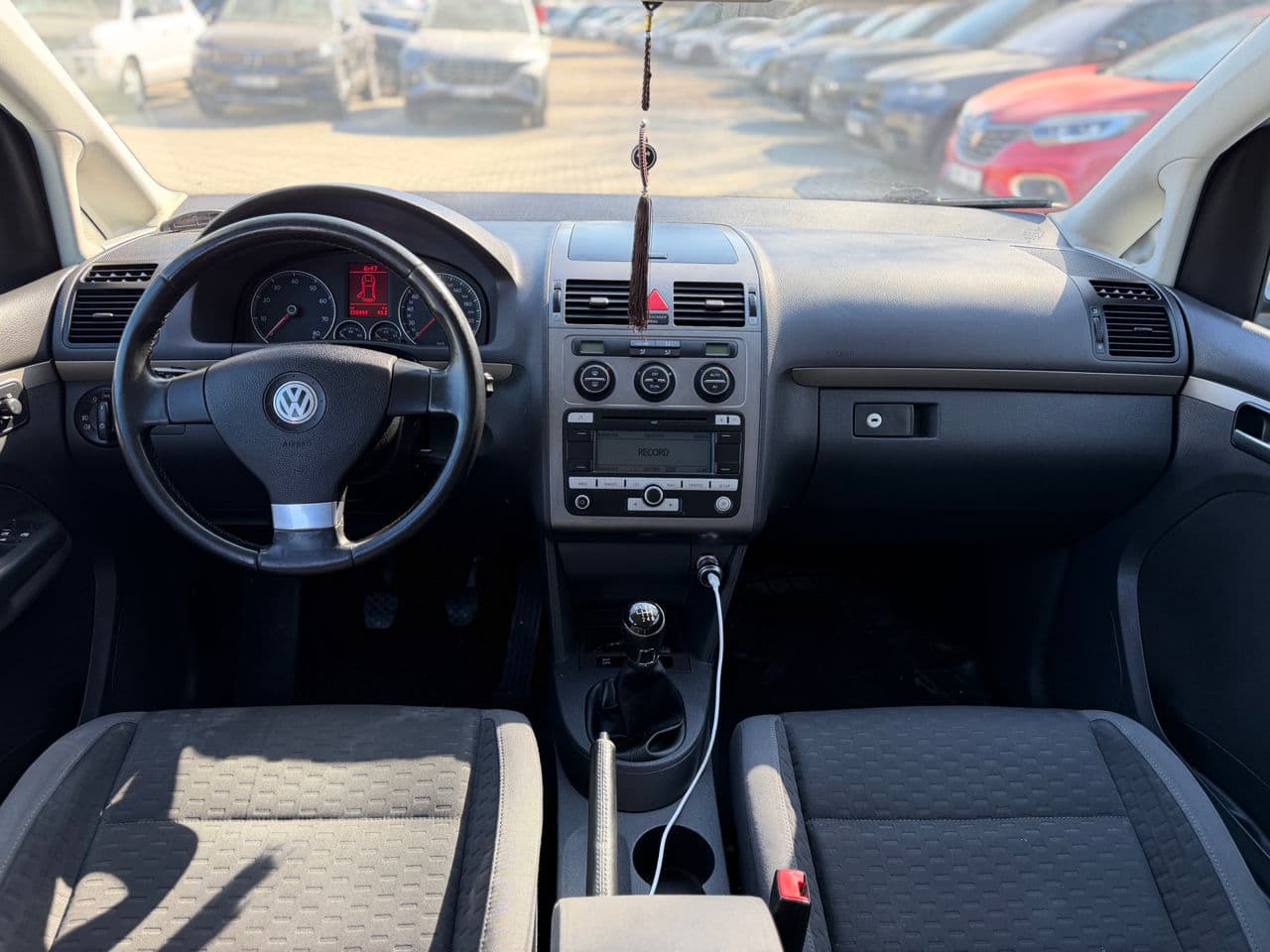 2008 Volkswagen Touran — Miniatură 16
