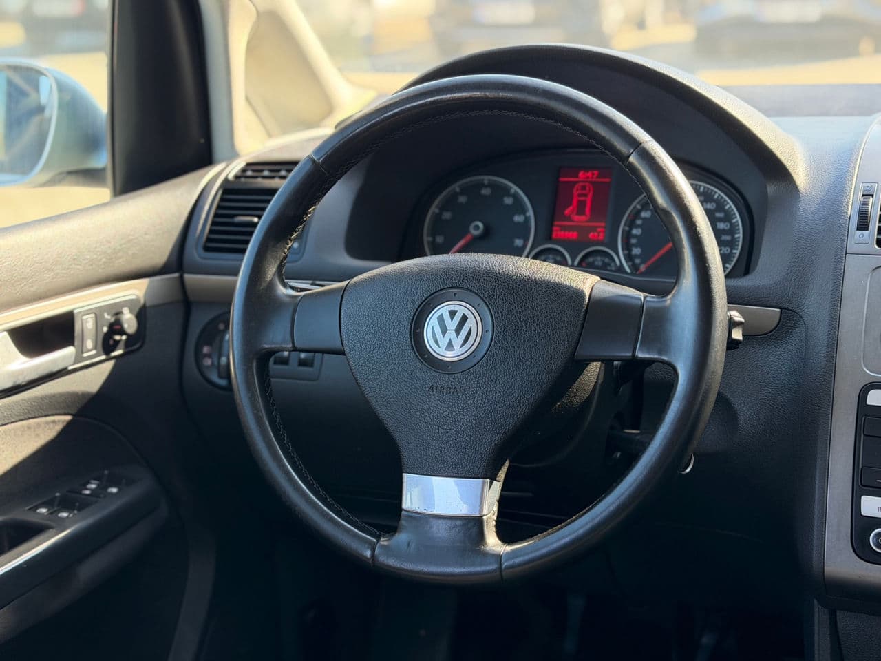 2008 Volkswagen Touran — Miniatură 11