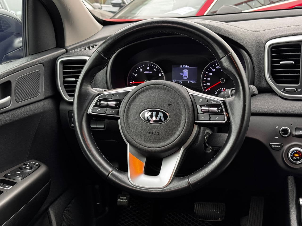 2021 Kia Sportage — Miniatură 8