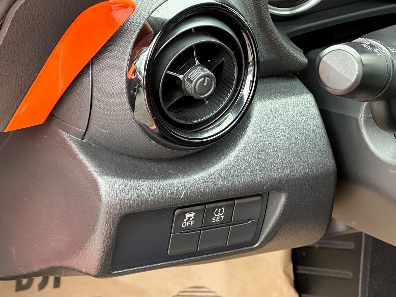 2016 Mazda MX-5 — Miniatură 13