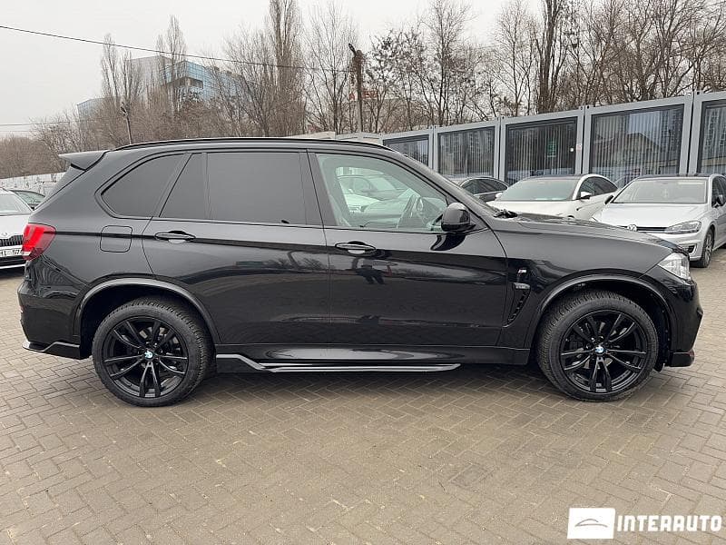 BMW X5 2.5D 2018 — Миниатюра 5