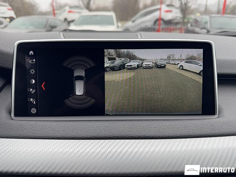 BMW X5 2.5D 2018 — Миниатюра 16