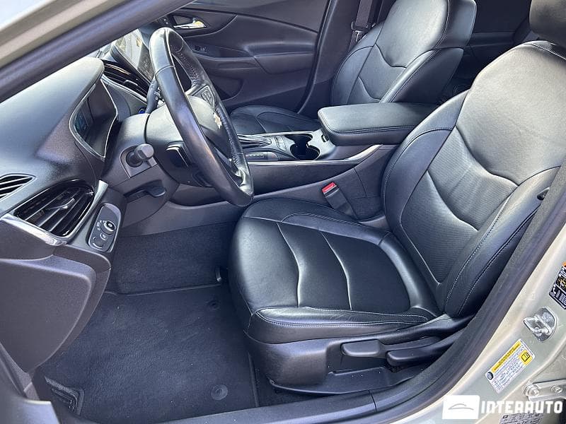 2016 Chevrolet Volt — Miniatură 7