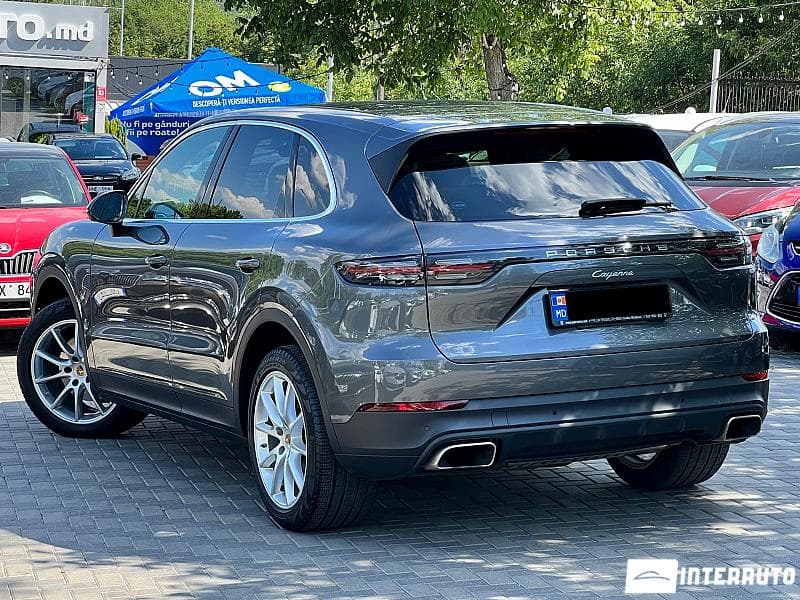 2019 Porsche Cayenne — Miniatură 4