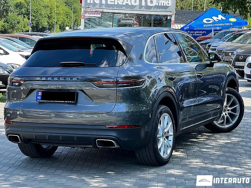 2019 Porsche Cayenne — Miniatură 3