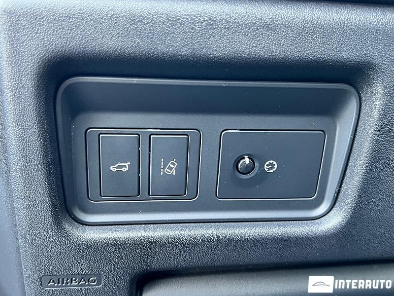 Land Rover Discovery Sport 2017 — Миниатюра 21