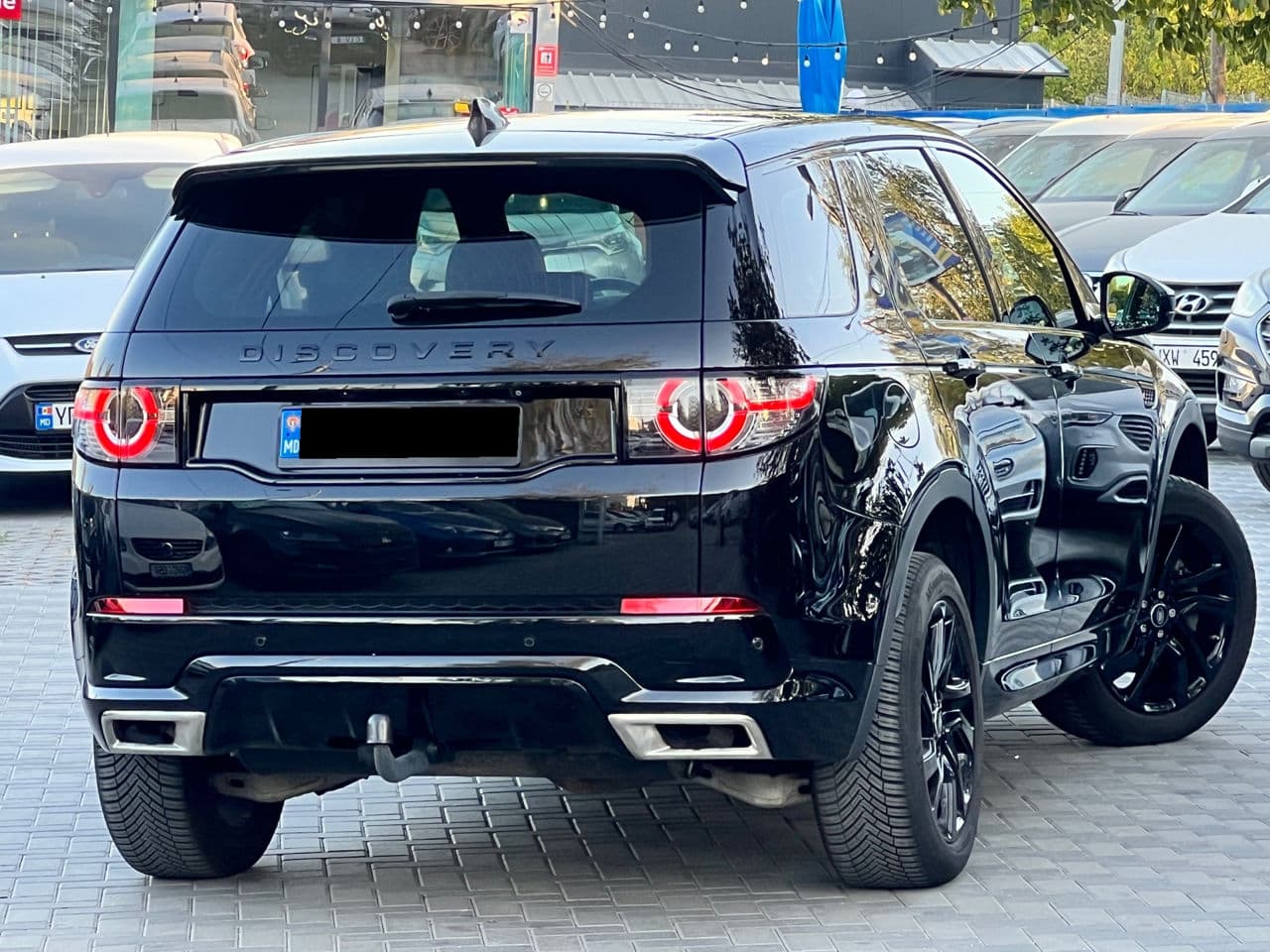 Land Rover Discovery Sport 2017 — Миниатюра 3