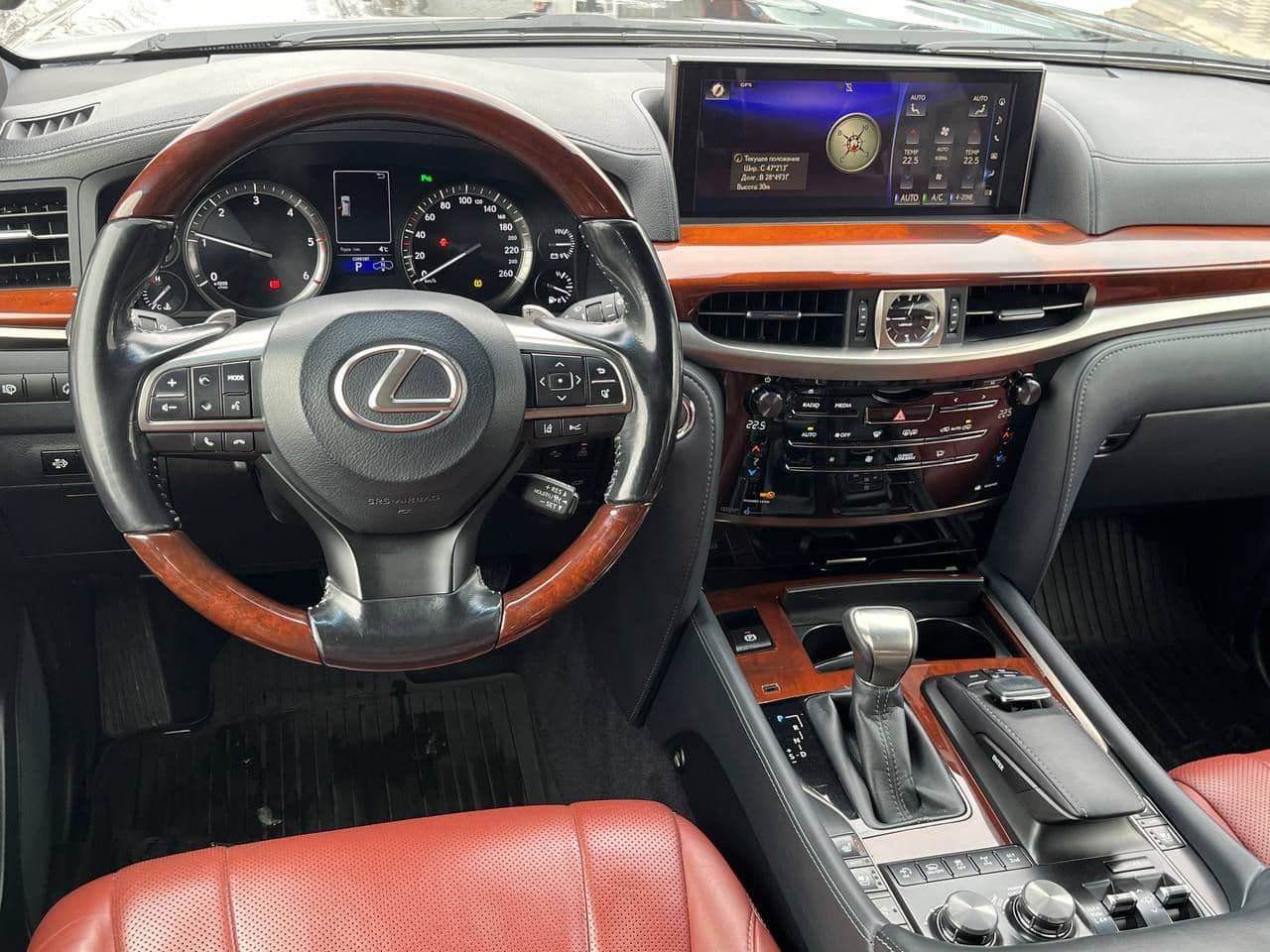 2018 Lexus LX 450 — Miniatură 8