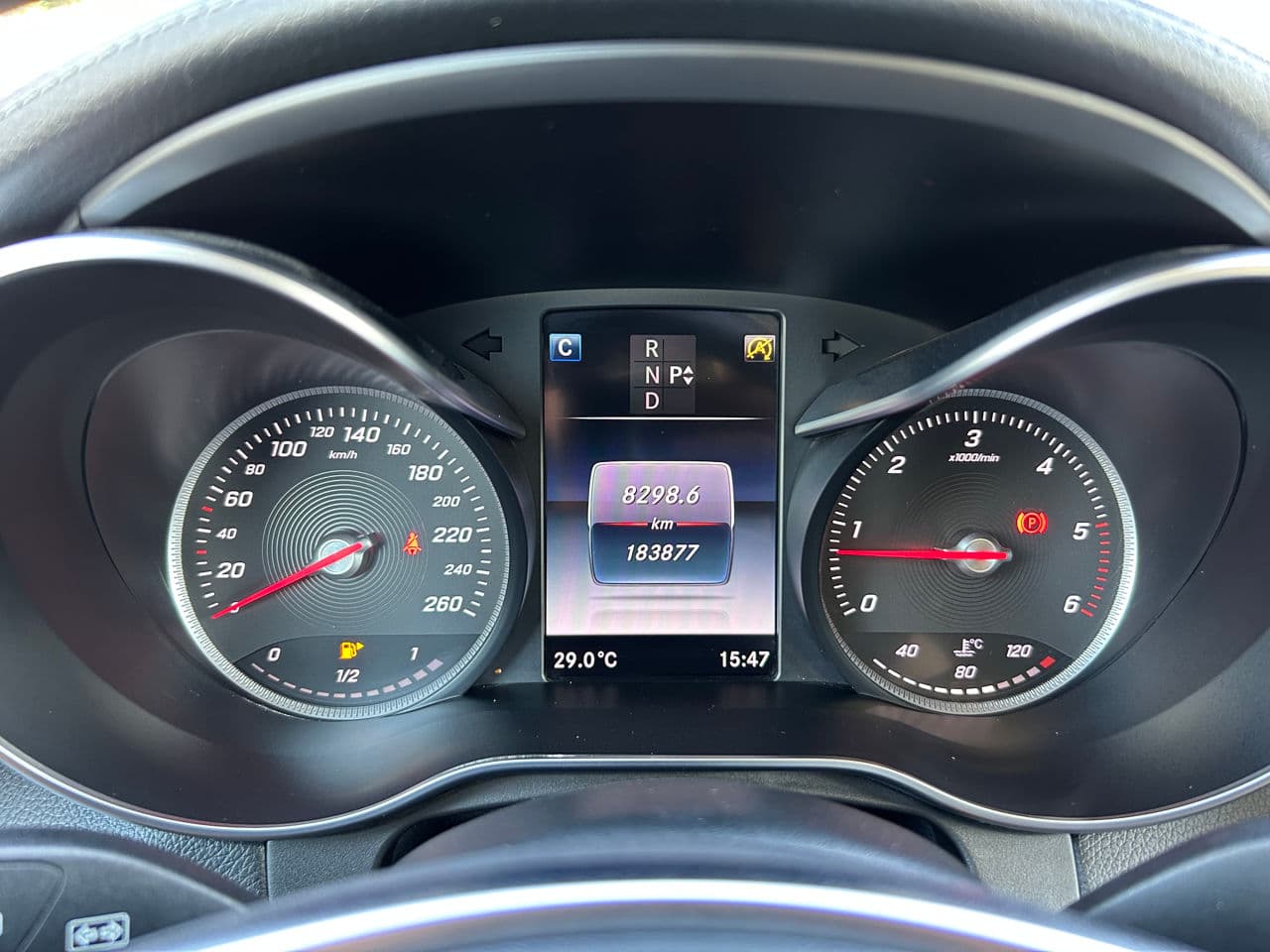 2015 Mercedes GLC 250d — Miniatură 11