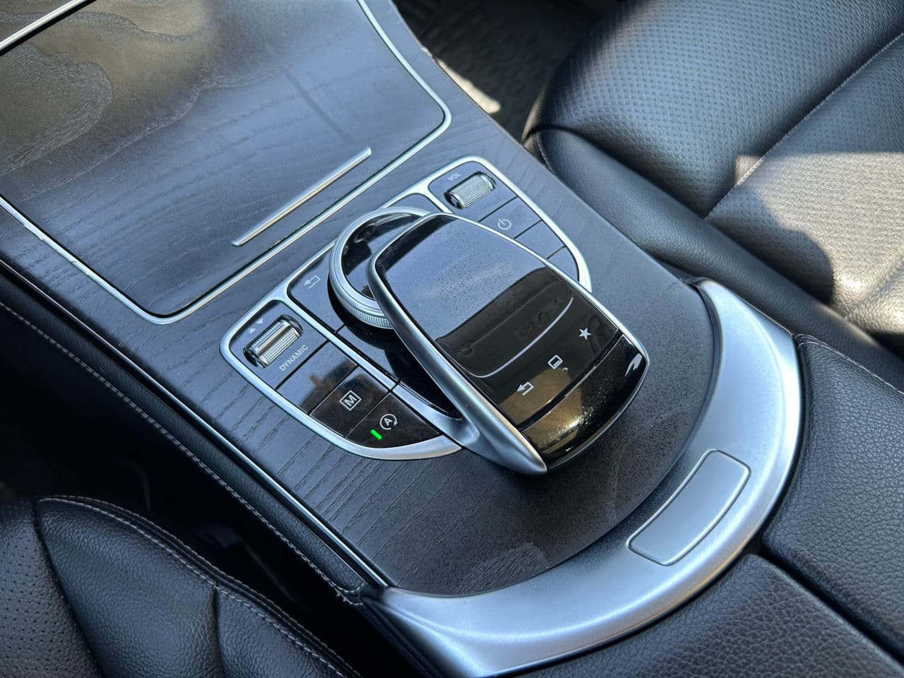 2015 Mercedes GLC 250d — Miniatură 13