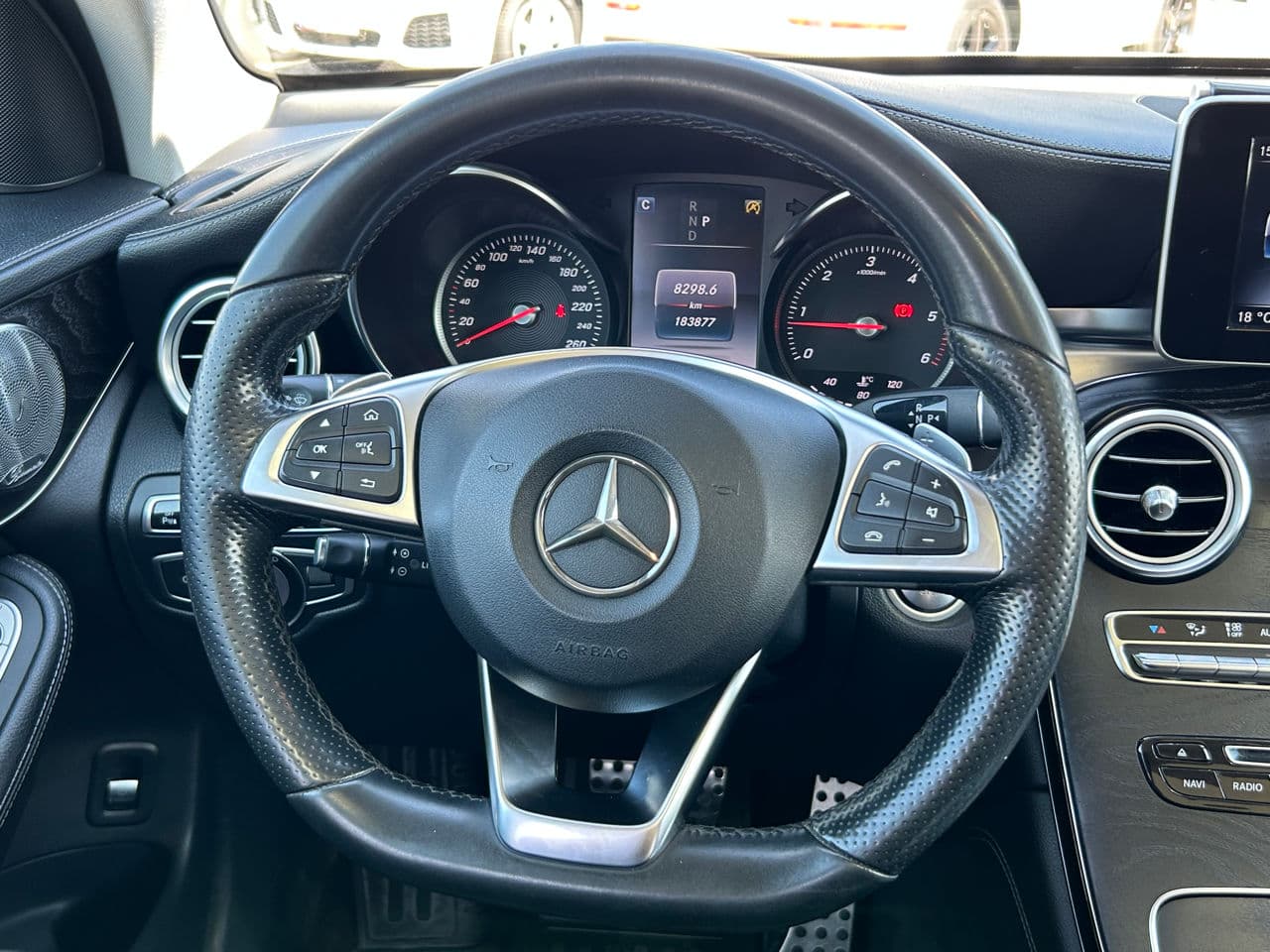 2015 Mercedes GLC 250d — Miniatură 10