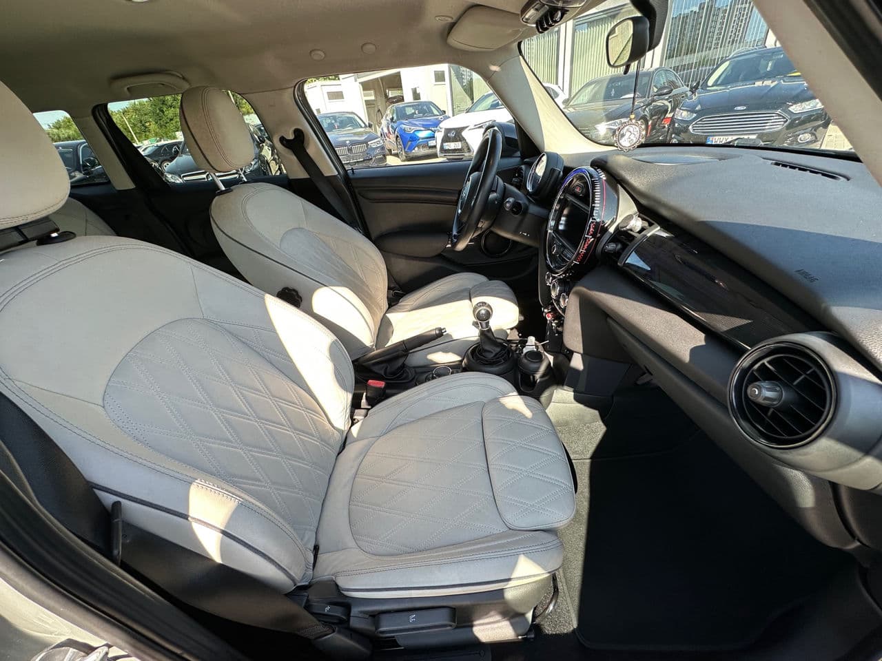 2017 Mini Cooper — Miniatură 16