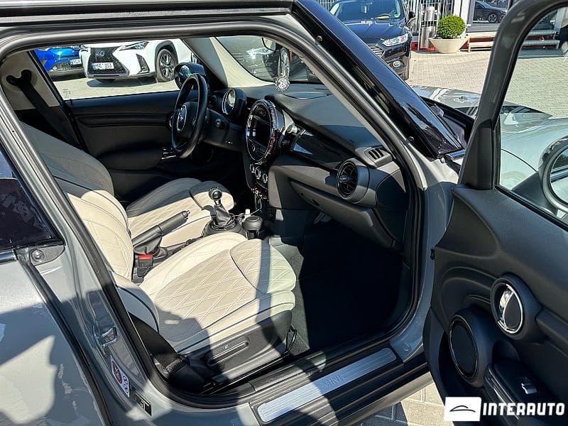 2017 Mini Cooper — Miniatură 15