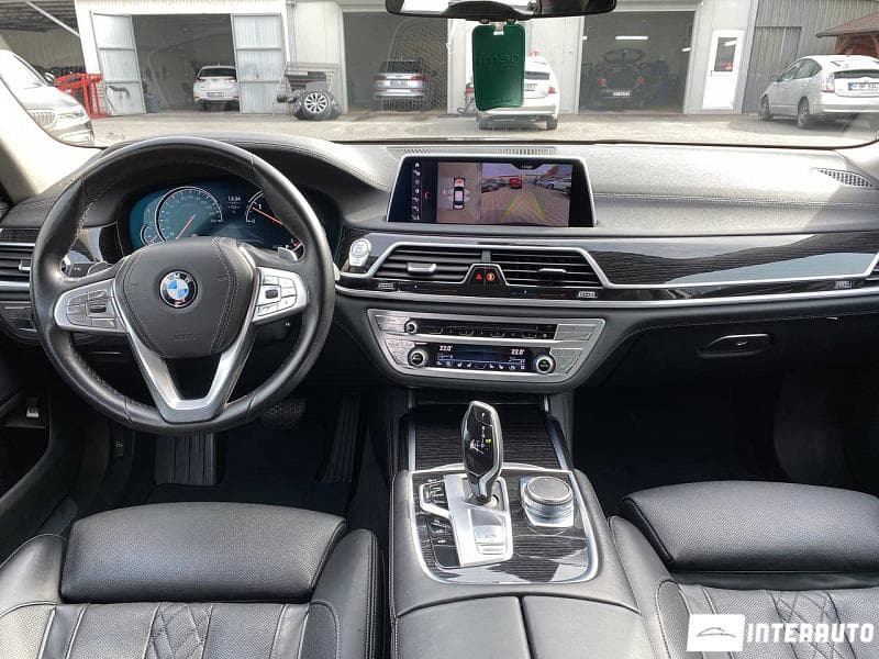 2018 BMW 740 — Miniatură 18