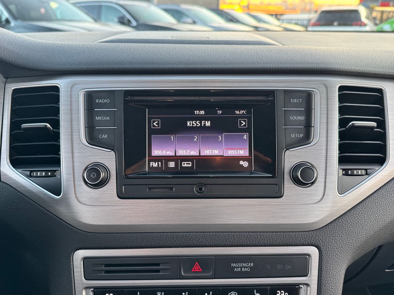 2014 Volkswagen Golf Sport Van — Miniatură 9
