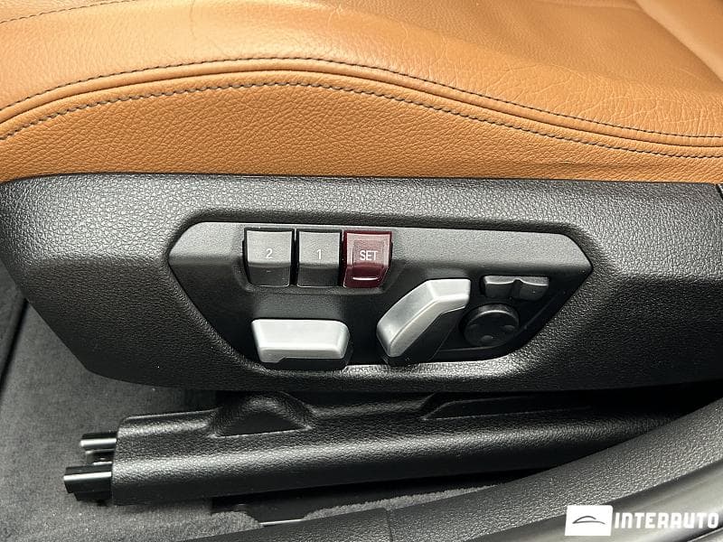 BMW 330 2017 — Миниатюра 9