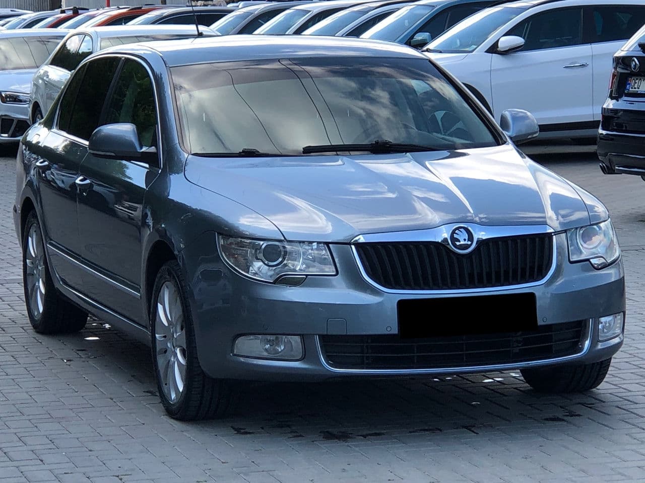 2008 Skoda Superb — Miniatură 3