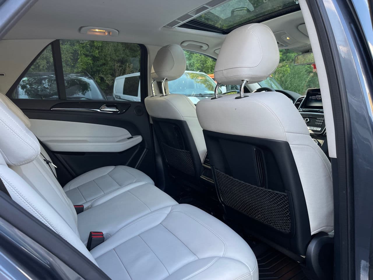 2016 Mercedes GLE 550e — Miniatură 22