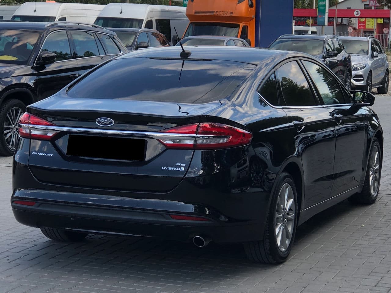 2016 Ford Fusion — Miniatură 4