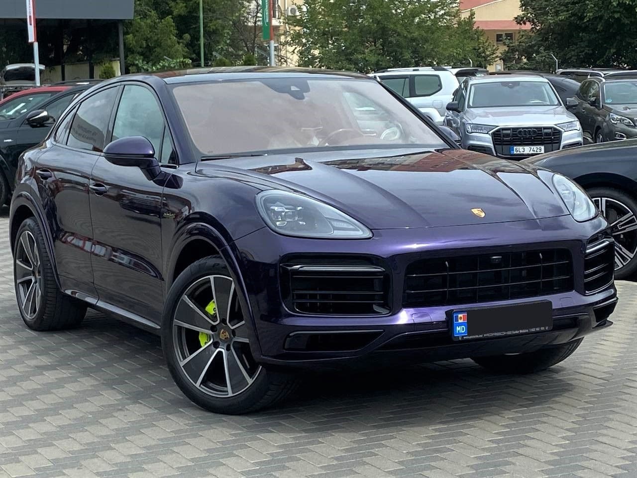 2023 Porsche Cayenne E-Hybrid Coupe — Miniatură 3