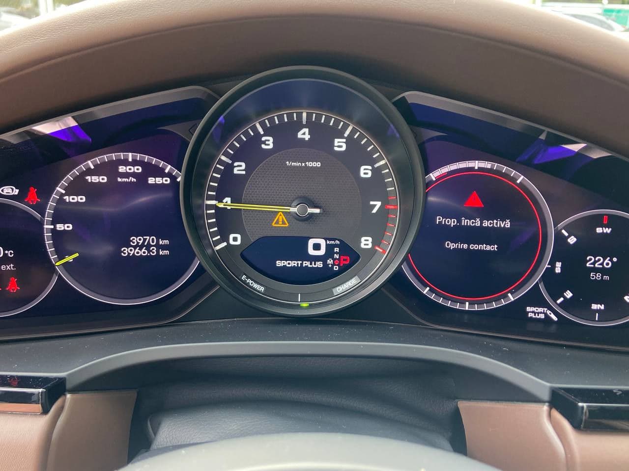 2023 Porsche Cayenne E-Hybrid Coupe — Miniatură 7