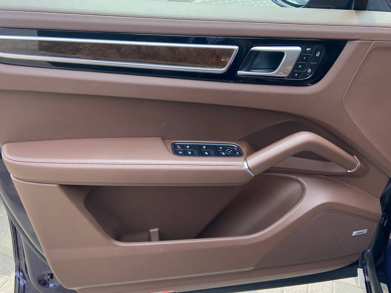 2023 Porsche Cayenne E-Hybrid Coupe — Miniatură 5