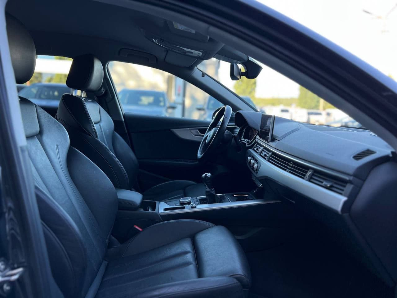 2016 Audi A4 — Miniatură 11